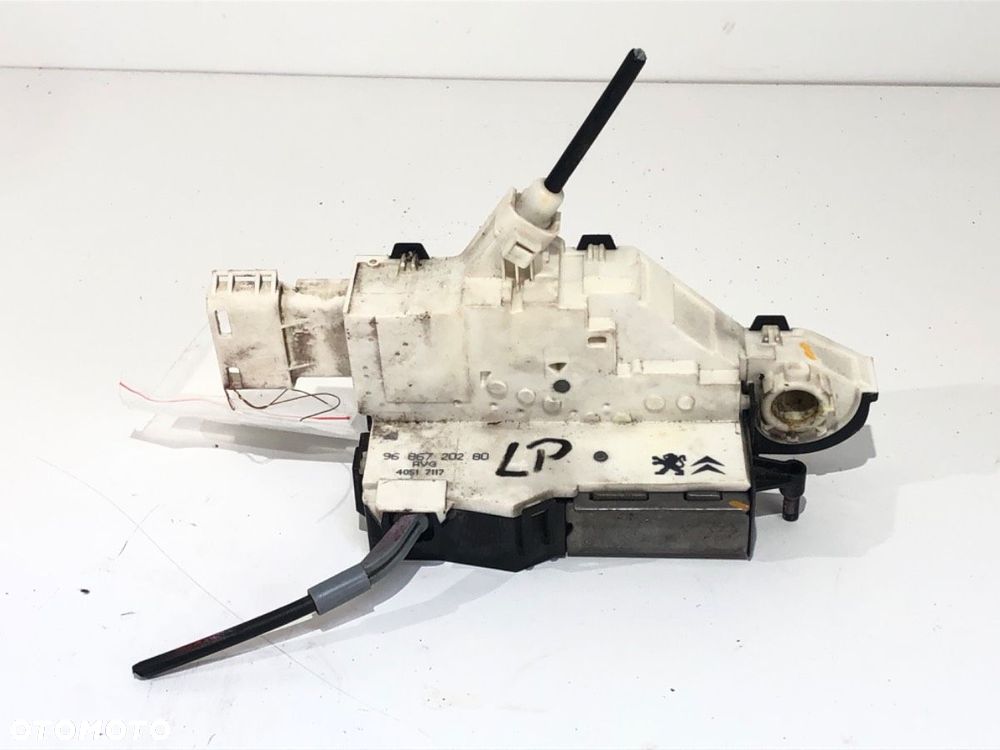 ZAMEK DRZWI LEWY PRZÓD  CITROEN C4 coupe (LA_) 2004 - 2013 1.6 HDi 66 kW [90 KM] olej napędowy - 1