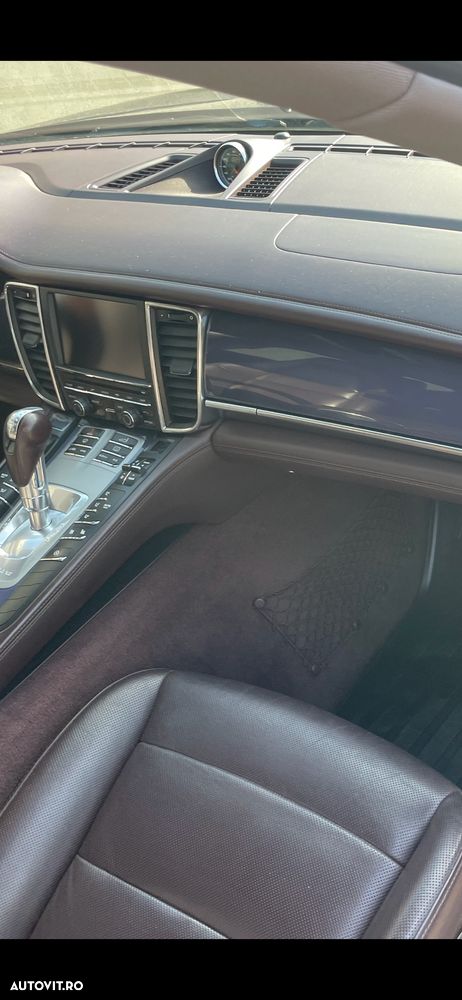 Porsche Panamera - 9