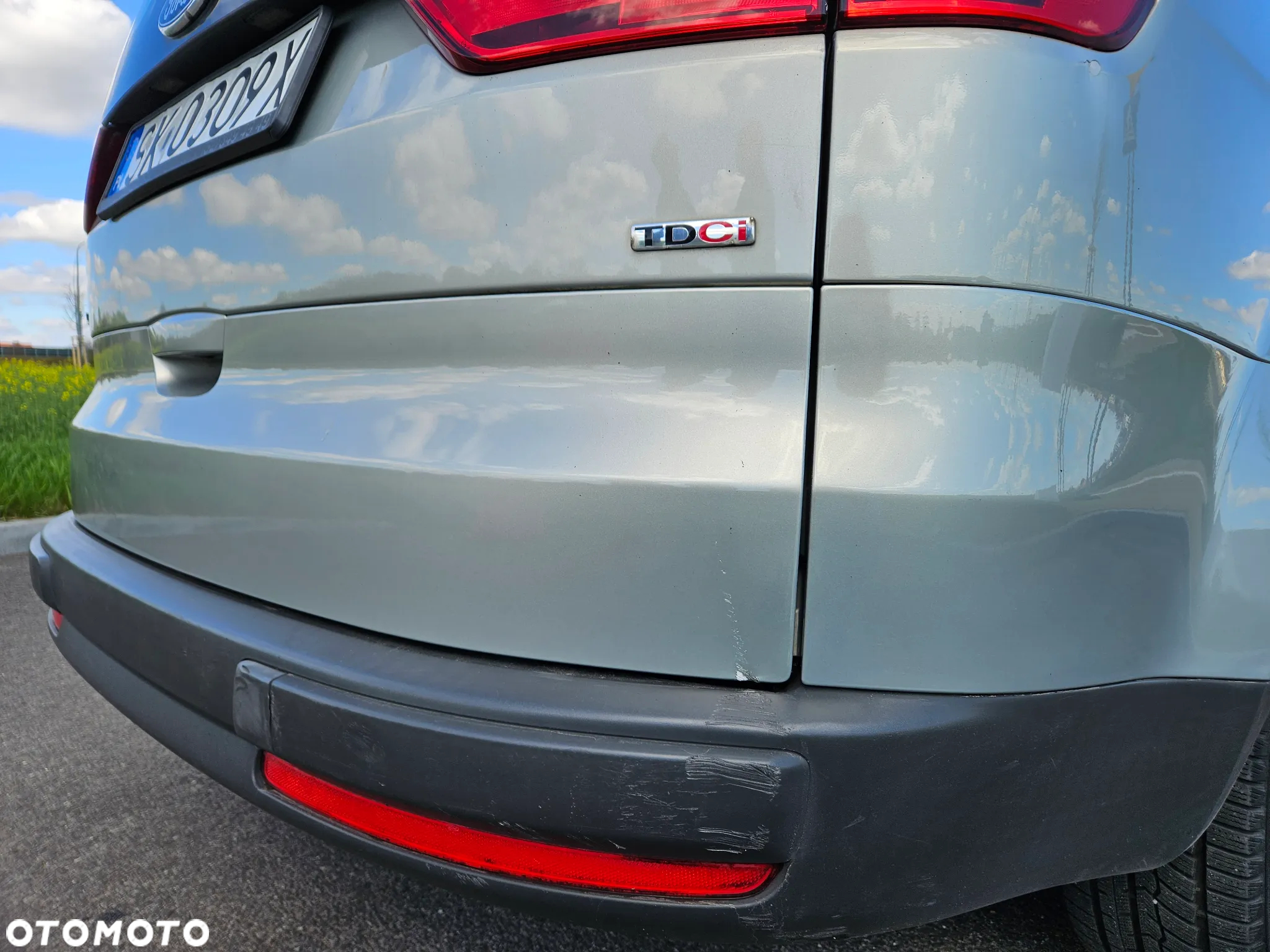 Ford Galaxy 2.0 TDCi Trend - 12