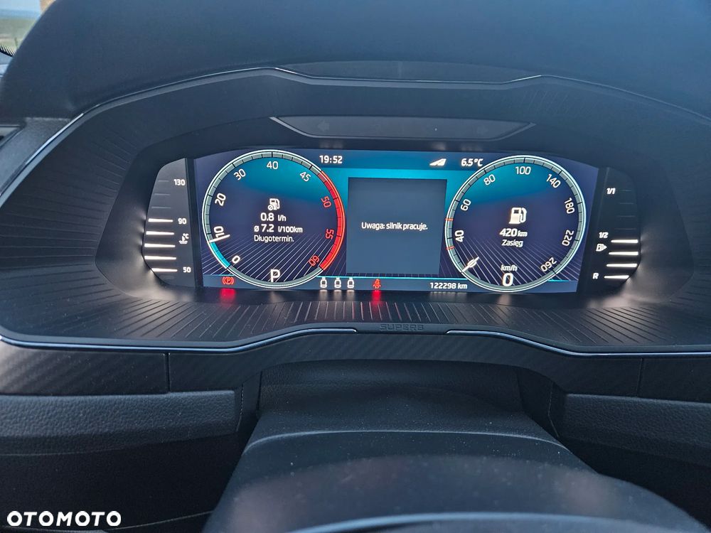 Skoda Superb 2.0 TDI SCR 4x4 Sportline DSG - 9
