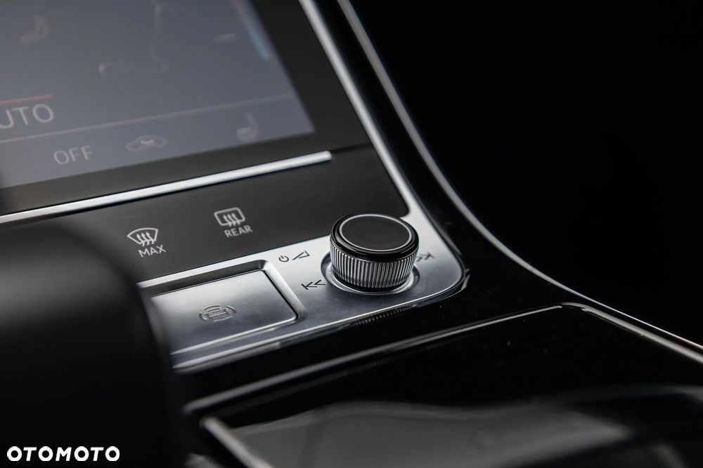 Audi A8 55 TFSI mHEV Quattro Tiptr - 19