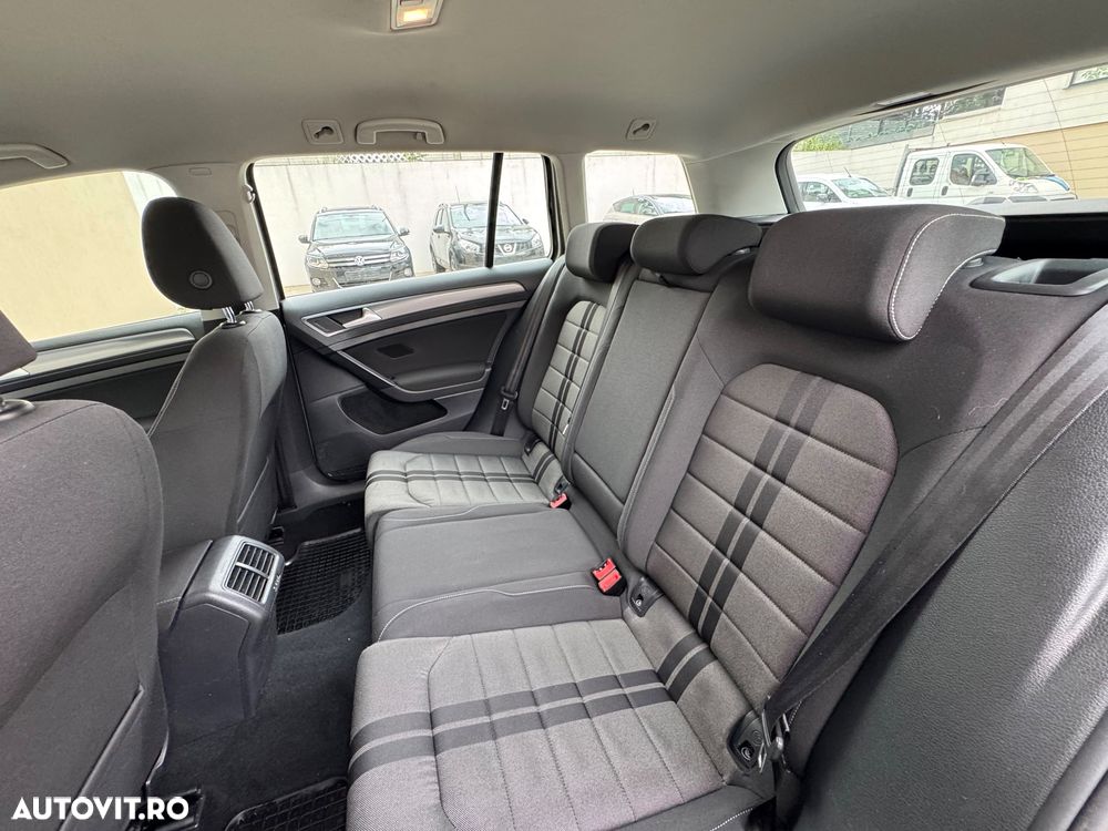 Volkswagen Golf 1.6 TDI 4Motion BMT Comfortline - 15