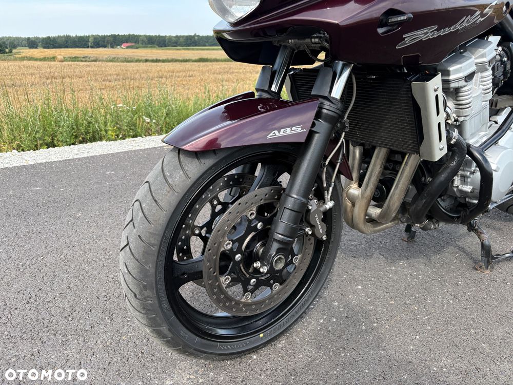Suzuki Bandit - 10