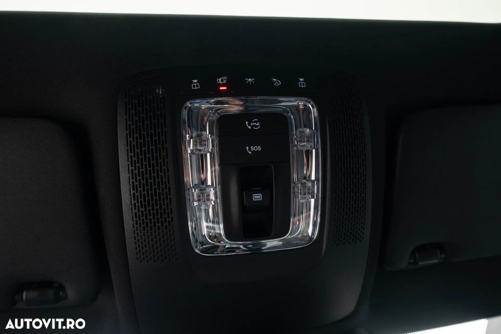 Mercedes-Benz A 35 AMG Sedan 4Matic MHEV 8G-DCT - 17