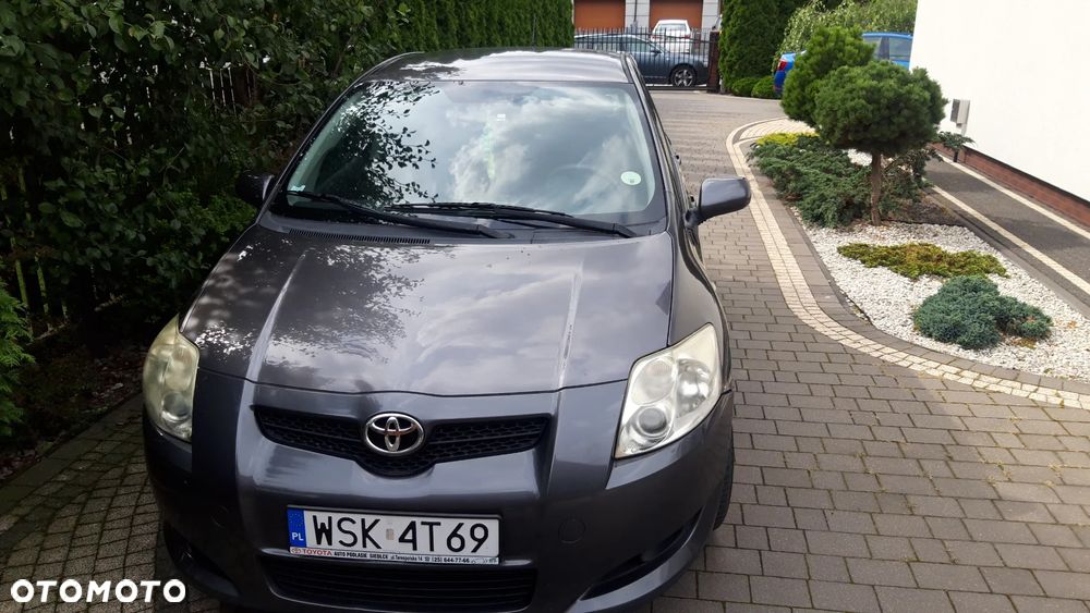 Toyota Auris 2.0 D-4D 2010 - 5