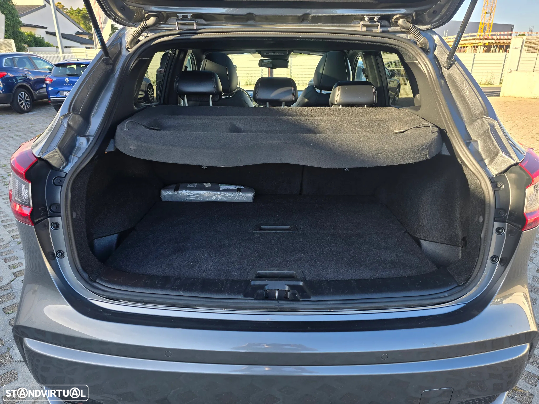 Nissan Qashqai 1.5 dCi DCT TEKNA+ - 48