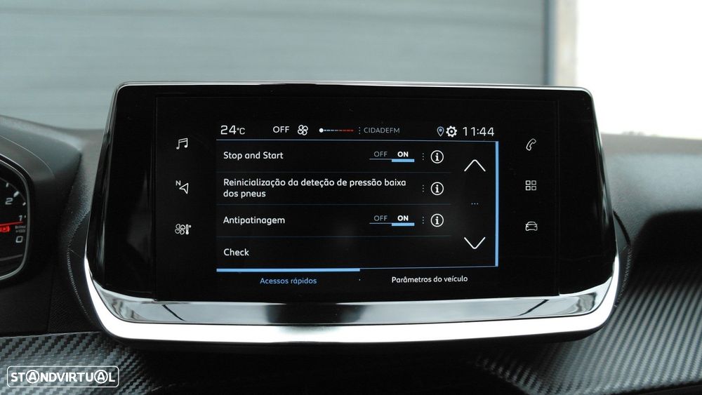 Peugeot 208 1.2 PureTech Active - 40