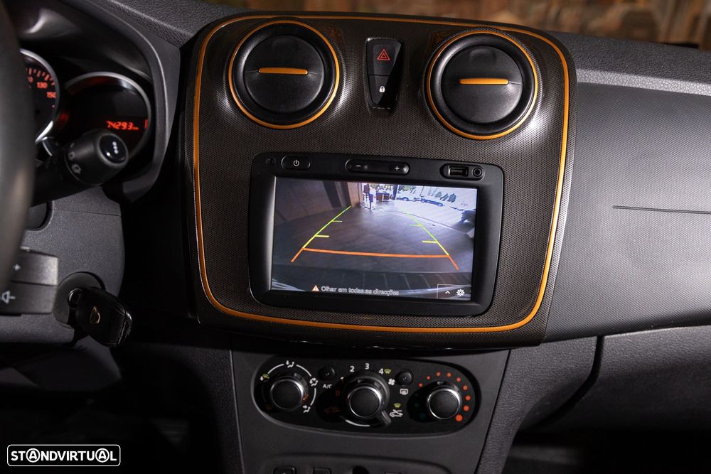 Dacia Logan MCV 0.9 TCe Stepway - 15