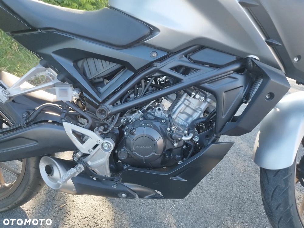 Honda CB - 14