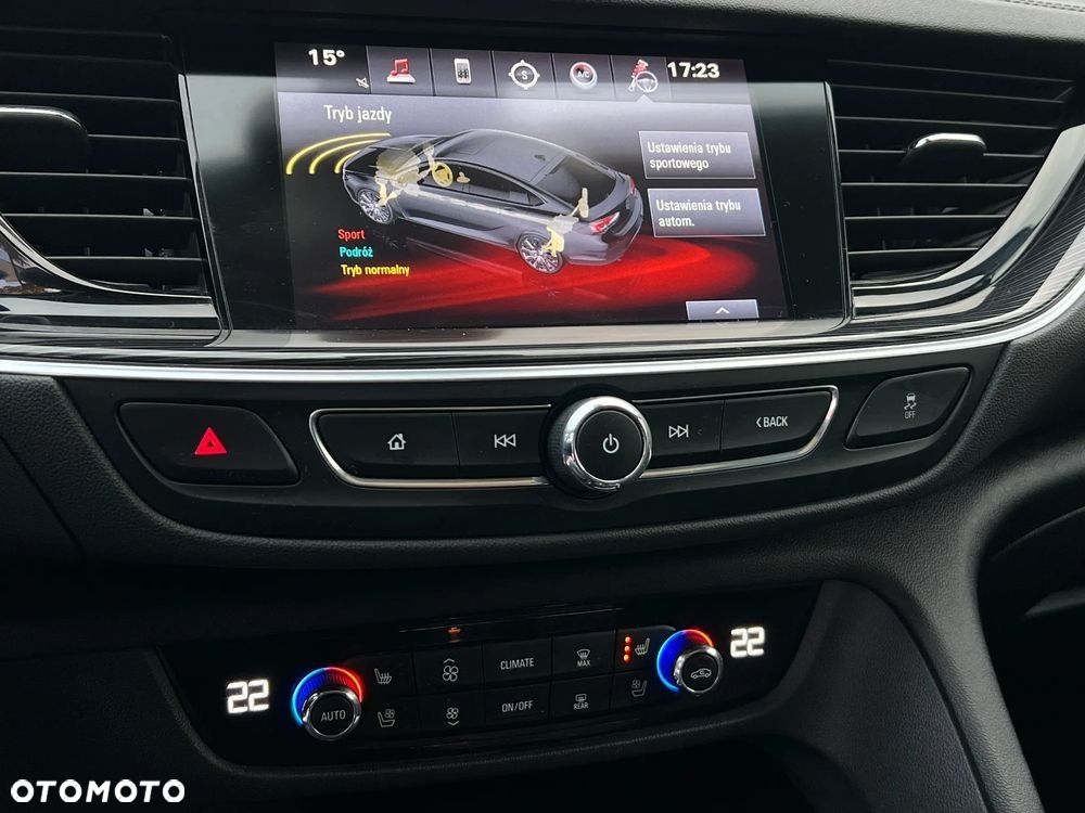 Opel Insignia - 28