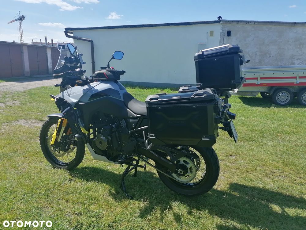 Suzuki V-STROM - 7