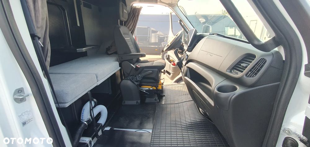 Iveco 70C18A8 Automat - 16