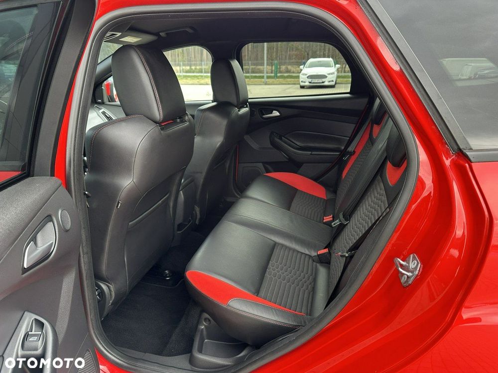 Ford Focus 2.0 TDCi ST-2 - 15