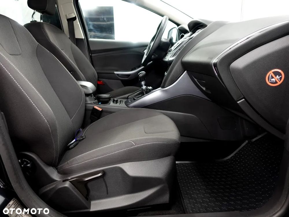 Ford Focus 2.0 TDCi Titanium - 16