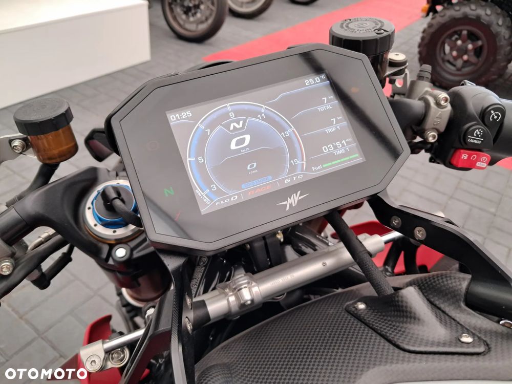 MV AGUSTA Brutale - 8