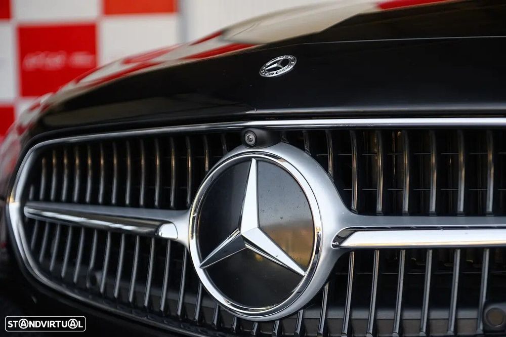 Mercedes-Benz C 300 e AMG Line - 12