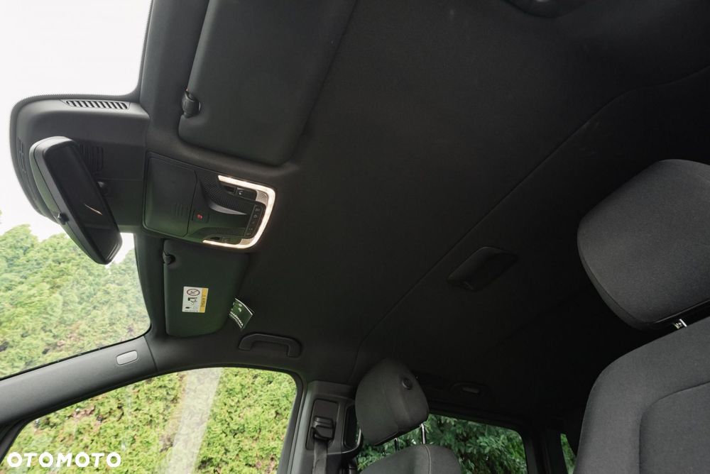 Mercedes-Benz Klasa V 250 d 9G-Tronic (d³ugi) - 34