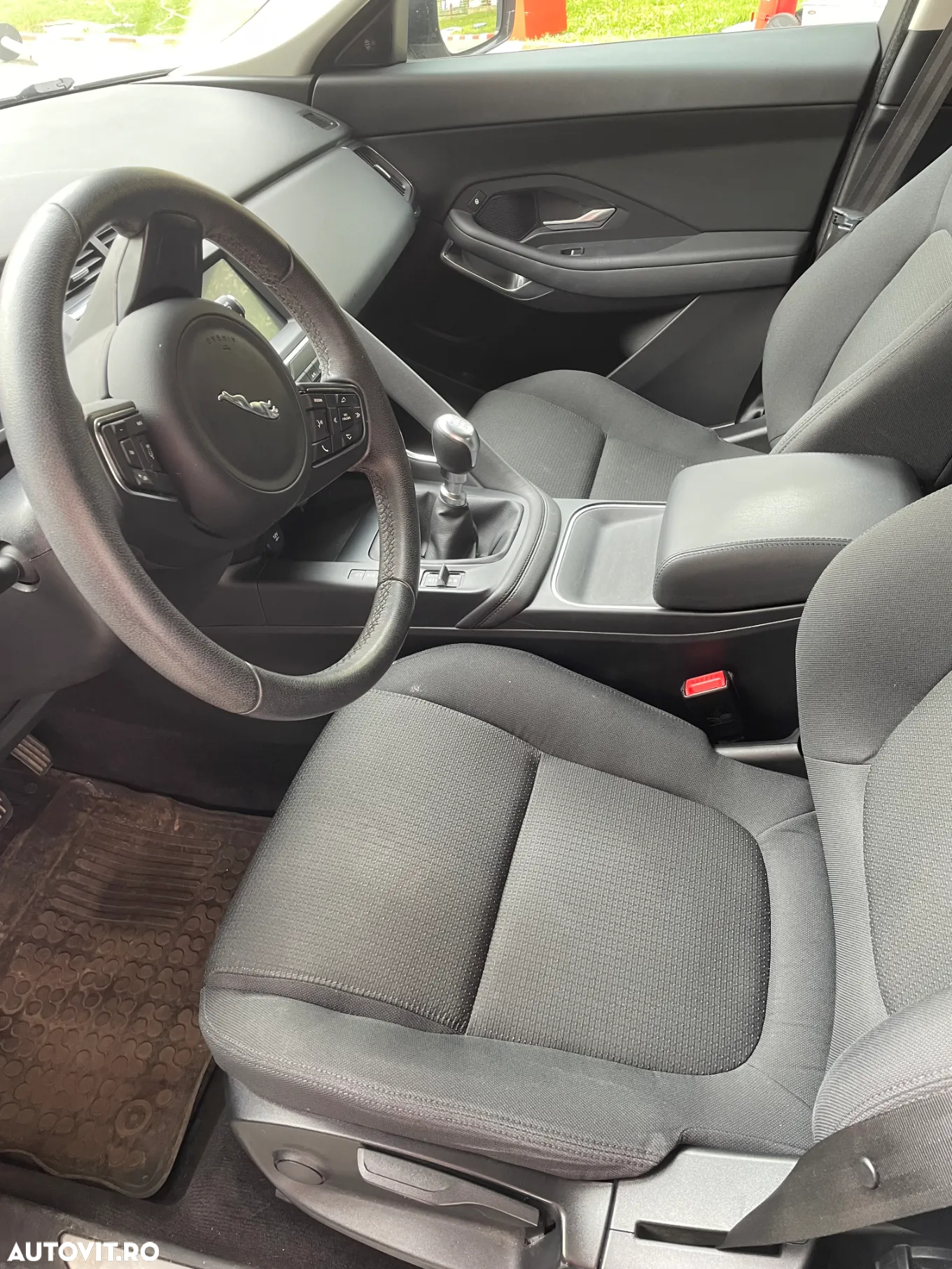 Jaguar E-Pace D180 AWD S - 3