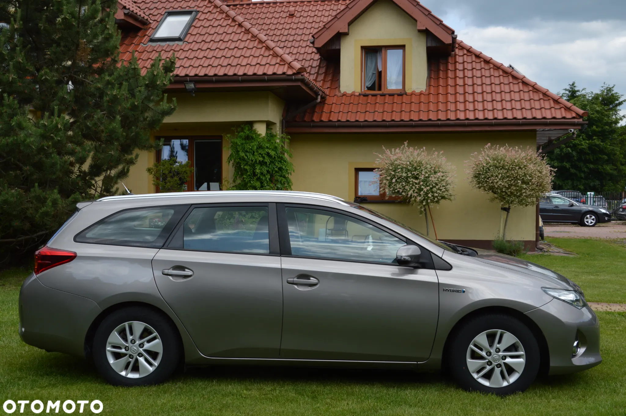 Toyota Auris 1.8 HSD Prestige NAVI - 8