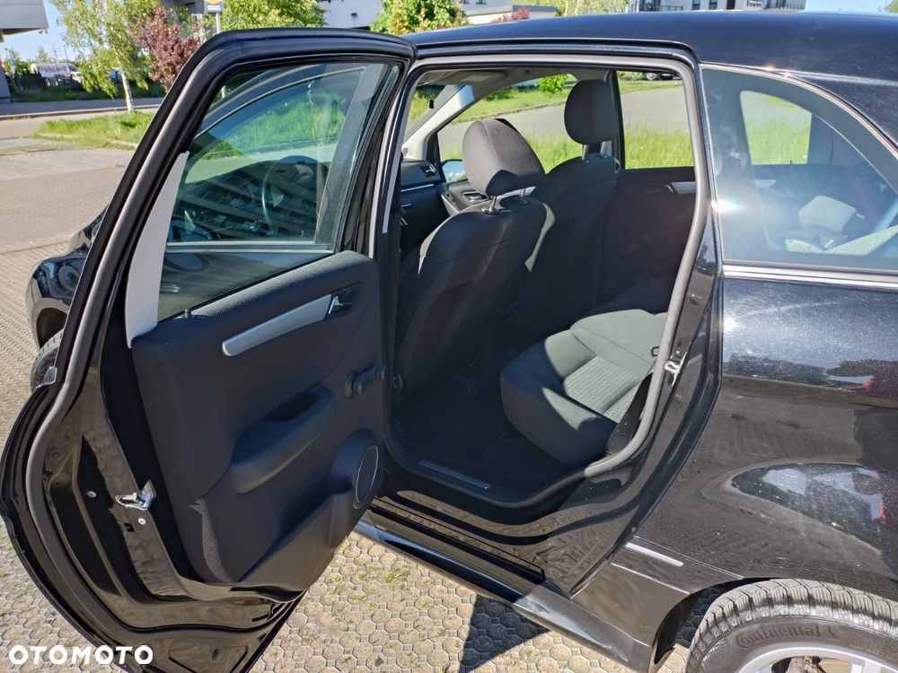 Mercedes-Benz Klasa B 200 - 12
