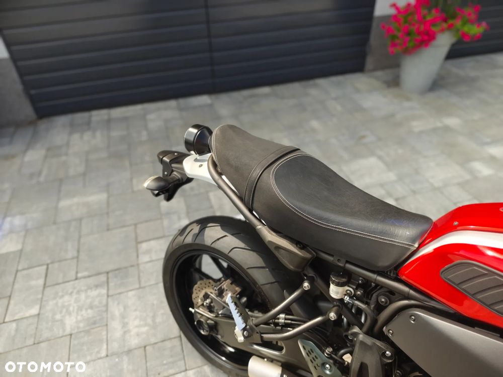 Yamaha XSR - 31