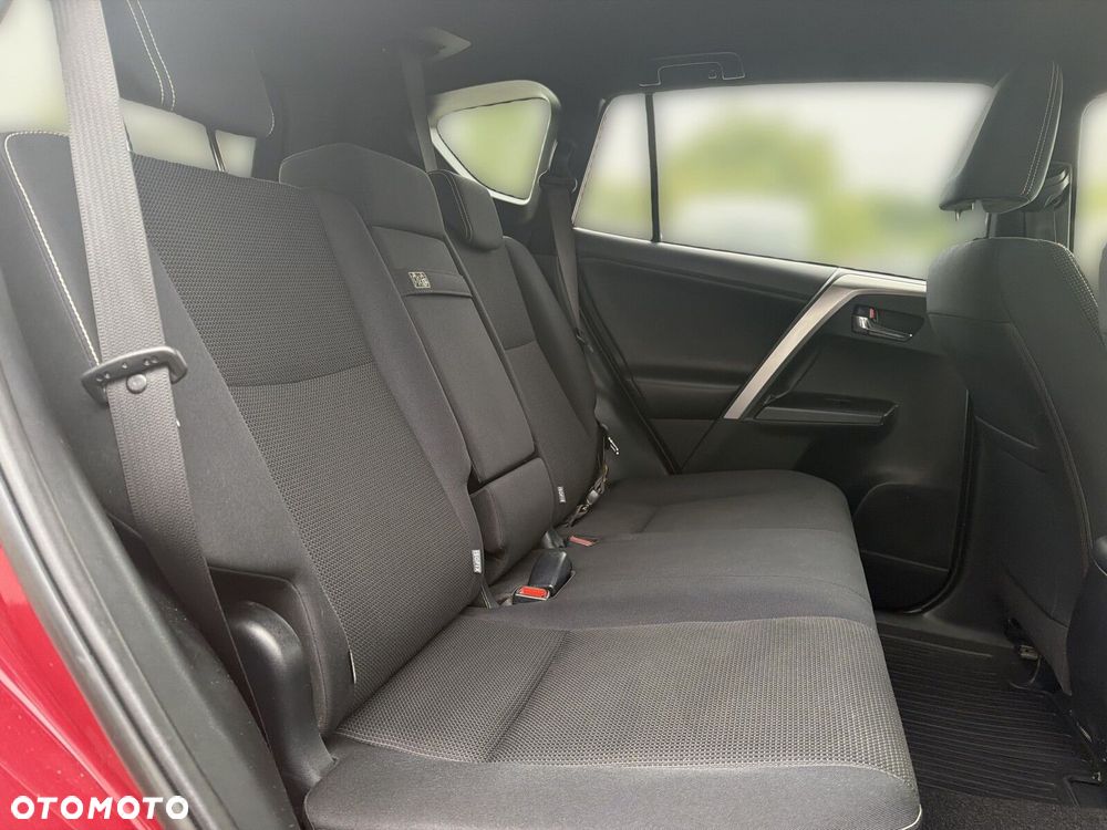 Toyota RAV4 - 13