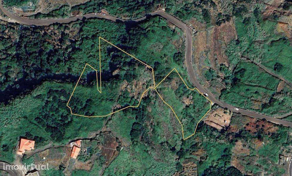 Terreno rústico com 1.950 m² na Fajã do Mar, Faial — Santana - Grande imagem: 2/9