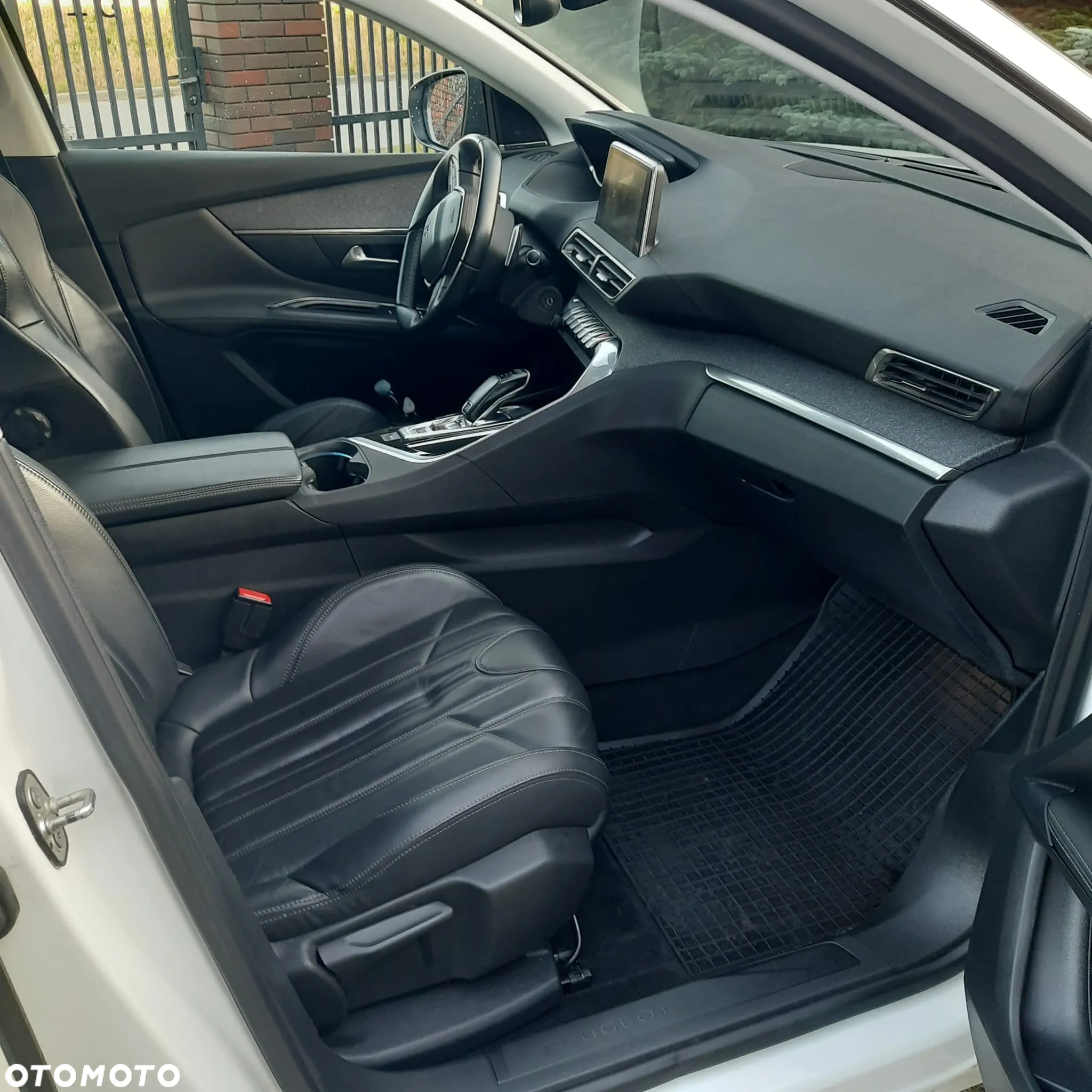 Peugeot 3008 1.5 BlueHDi Allure S&S EAT8 - 6