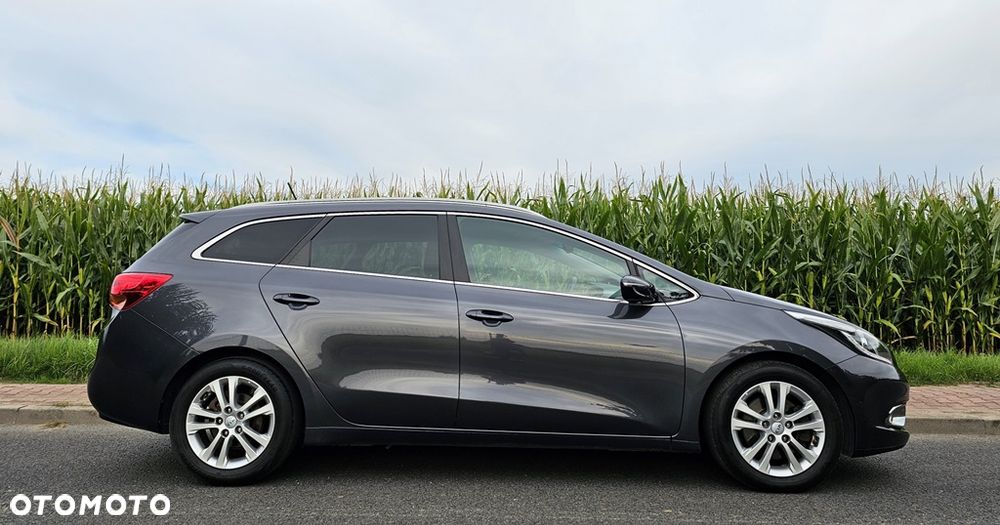 Kia Ceed 1.6 CRDi 128 Platinum Edition - 6