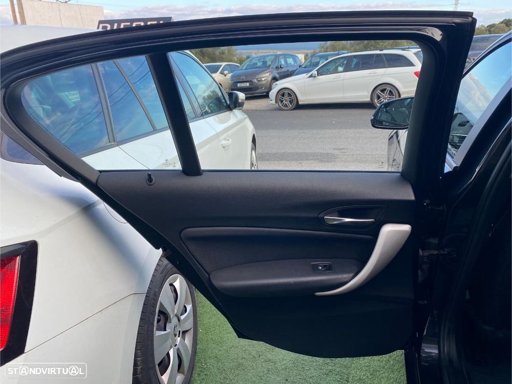 BMW 116 d EfficientDynamics Edition - 8