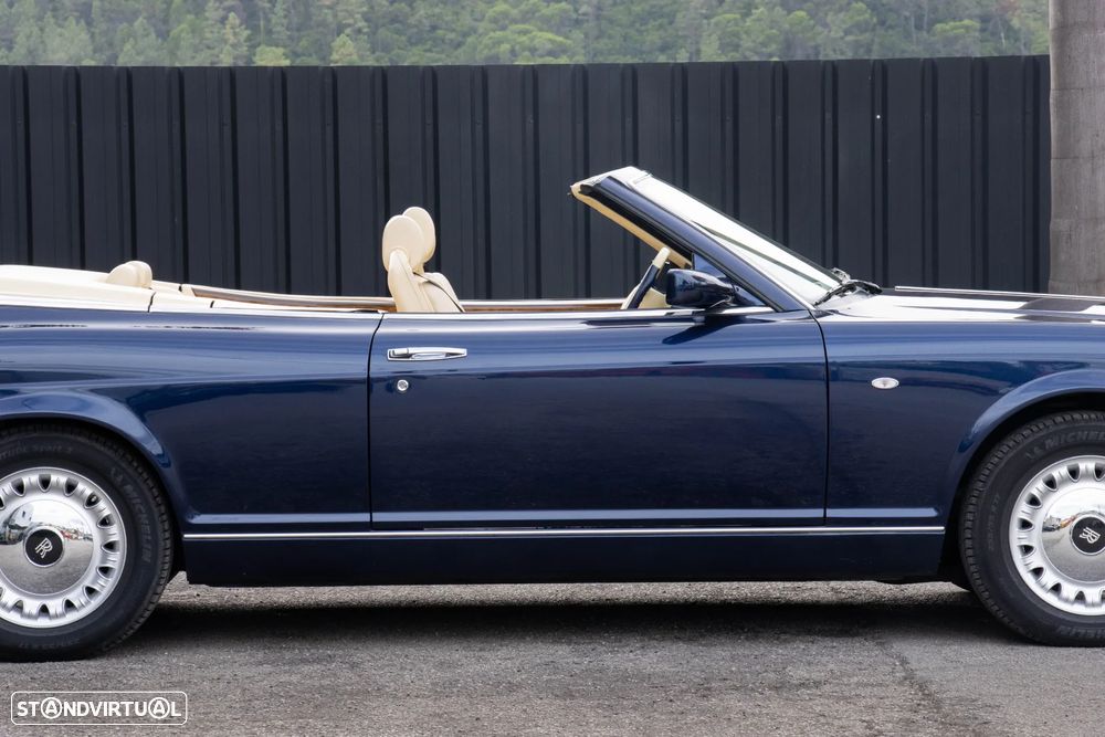 Rolls Royce Corniche Standard - 23