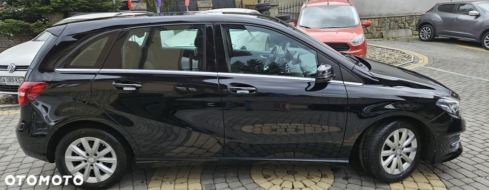 Mercedes-Benz Klasa B 180 (CDI) d 7G-DCT AMG Line - 8