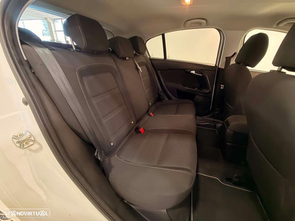 Fiat Tipo 1.3 M-Jet Lounge - 14
