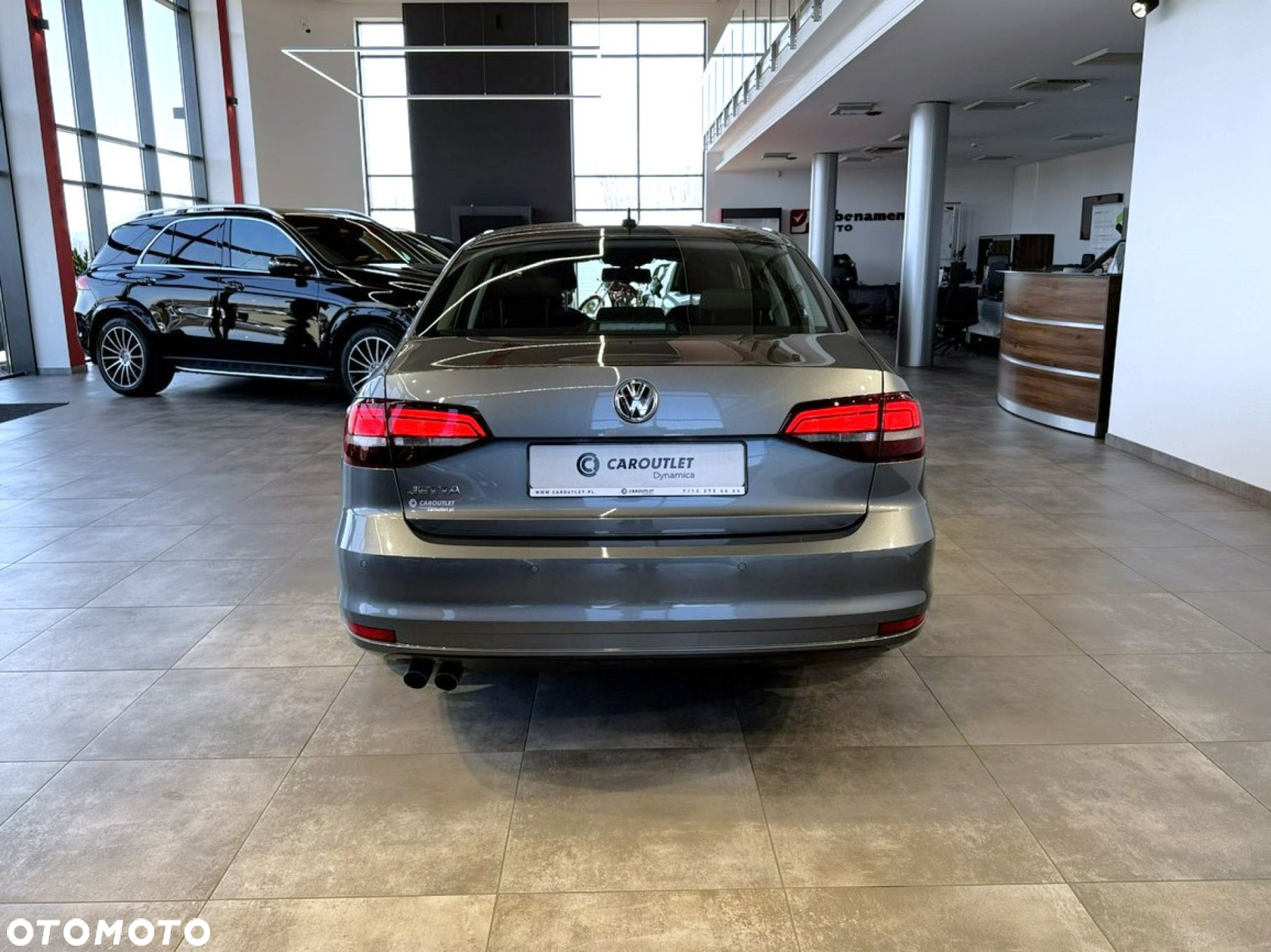Volkswagen Jetta - 8