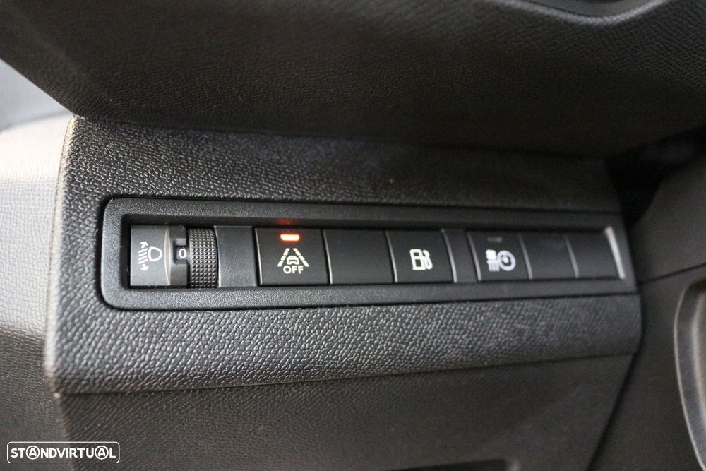 Peugeot 3008 1.6 Hybrid Allure Pack e-EAT8 - 30