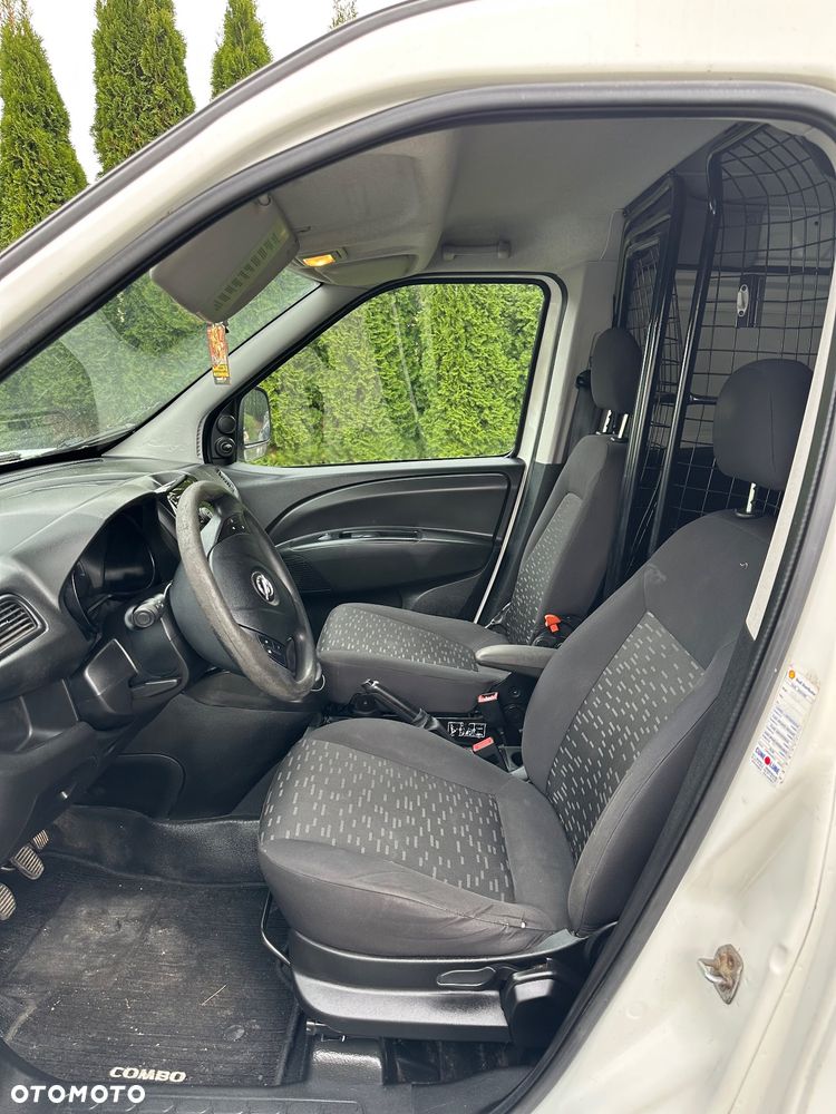 Opel Combo - 7