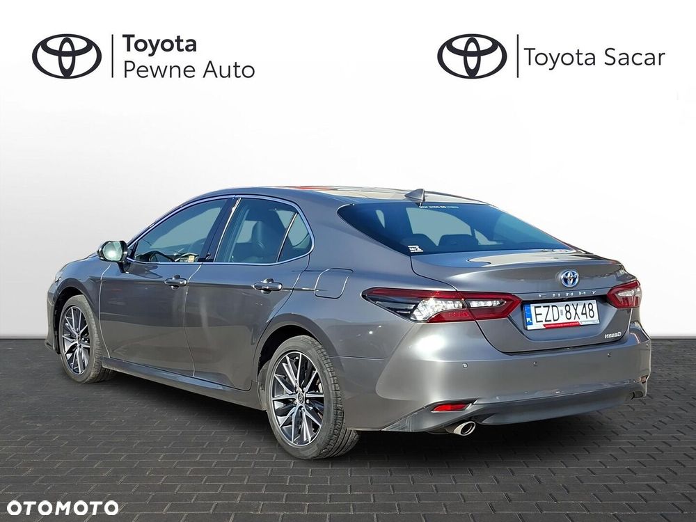 Toyota Camry 2.5 Hybrid Executive CVT - 3