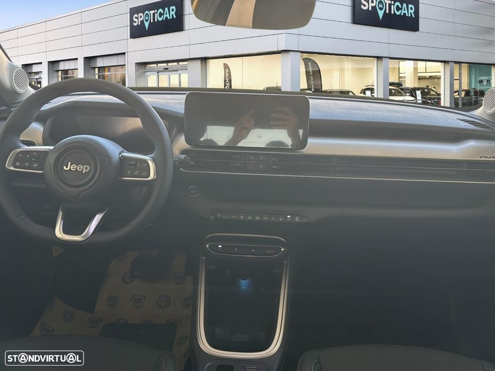 Jeep Avenger 54 kWh Summit - 8