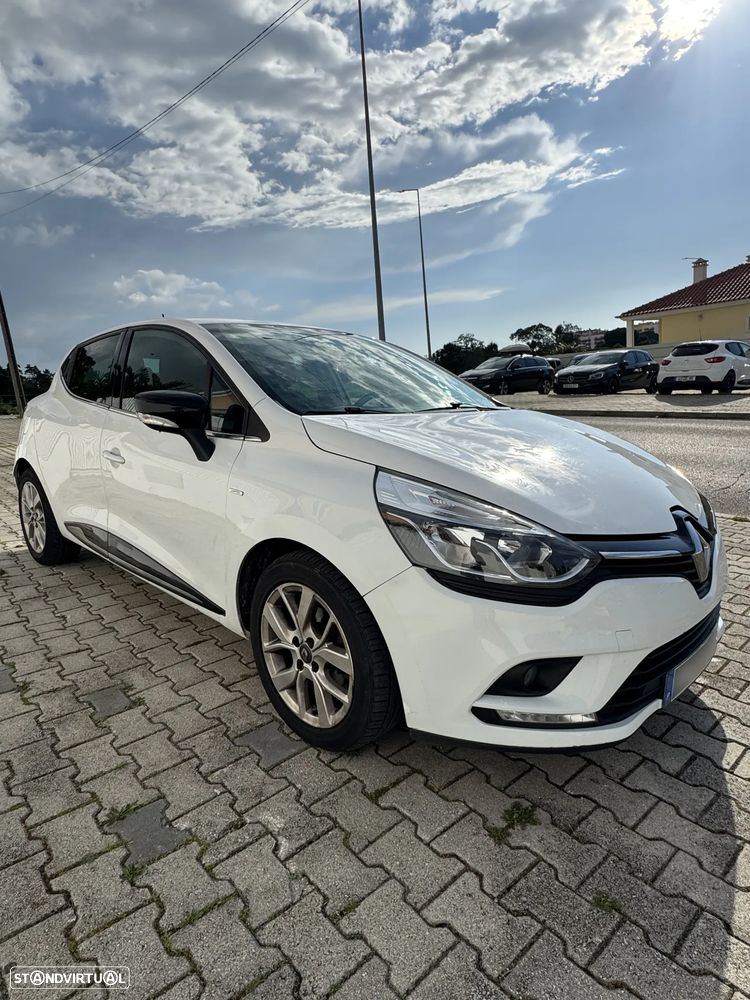 Renault Clio 0.9 TCe Limited Bi-Fuel - 6