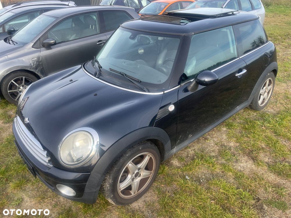 MINI Cooper - 1