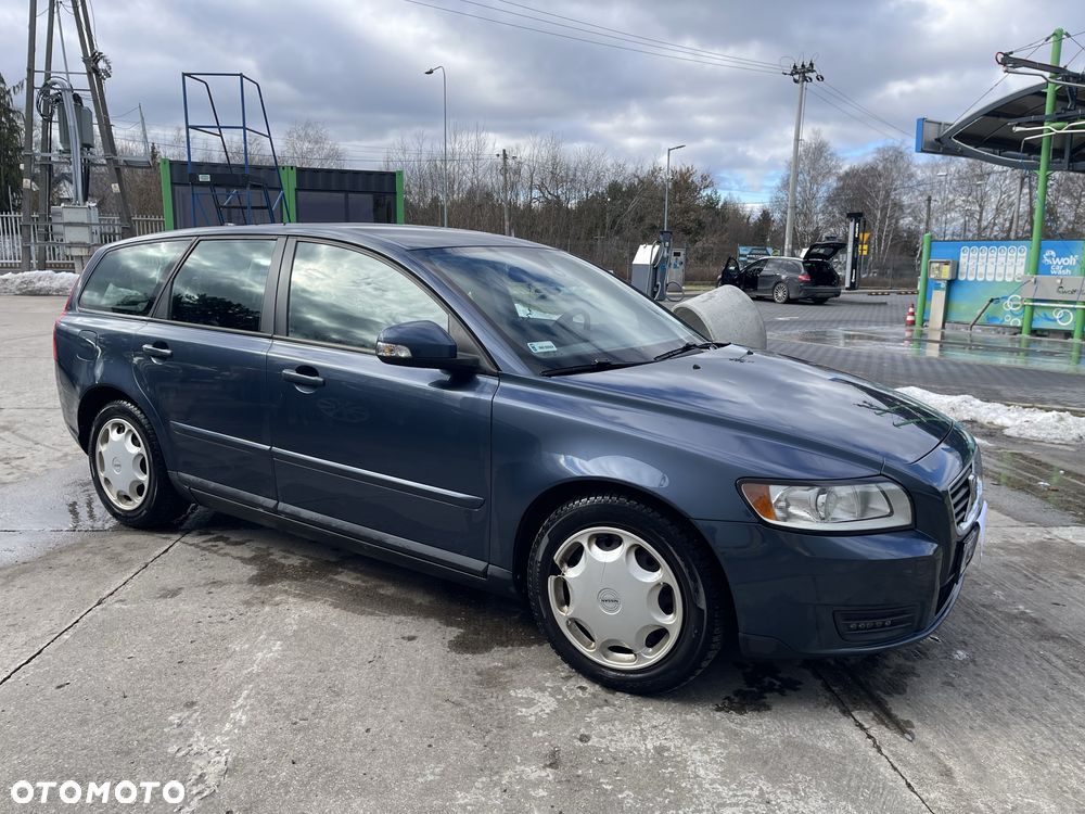 Volvo V50 - 2