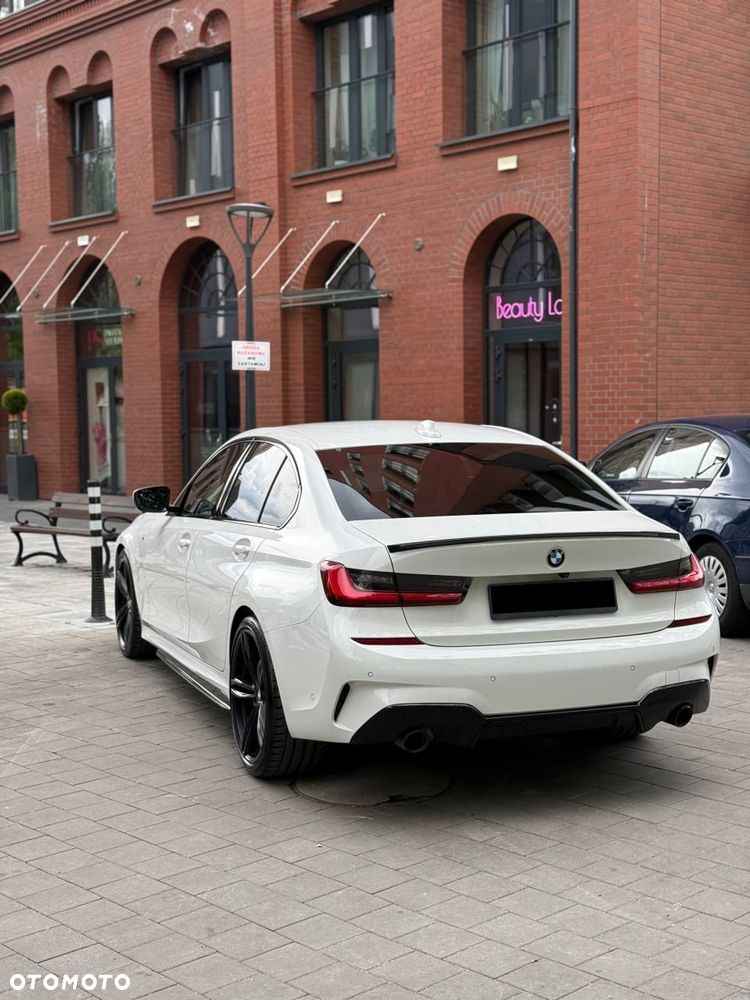 BMW Seria 3 330i M Sport sport - 7