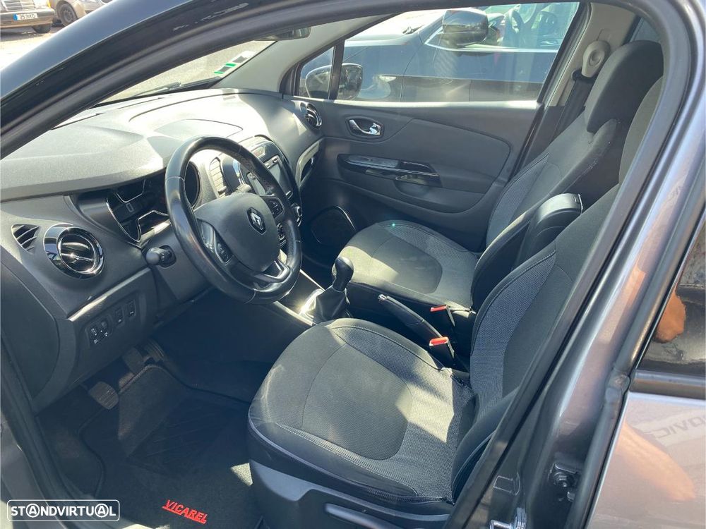 Renault Captur ENERGY dCi 90 S&S Experience - 11