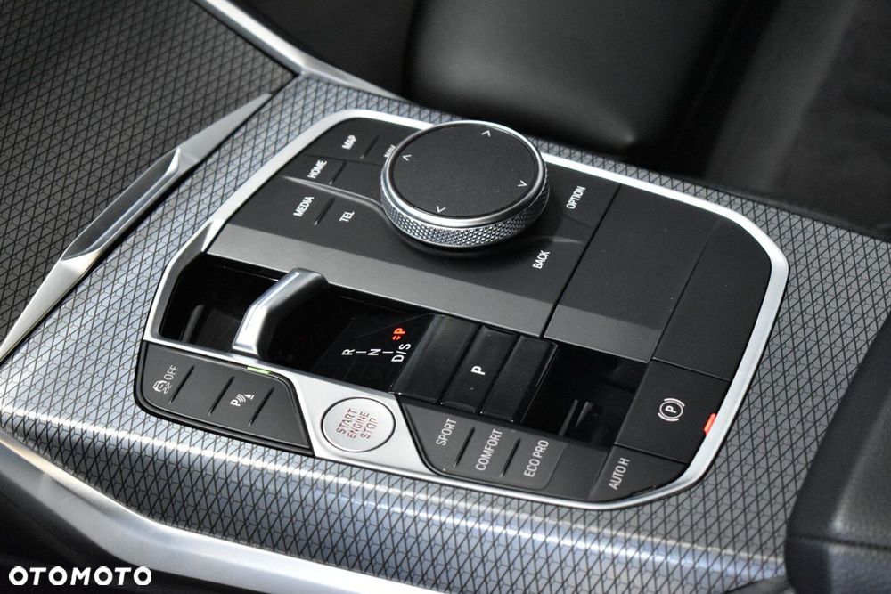 BMW Seria 3 - 21