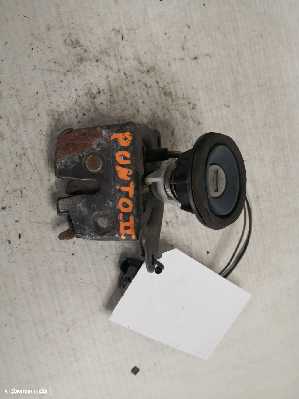 Fecho Da Mala Fiat Punto (188_) - 3