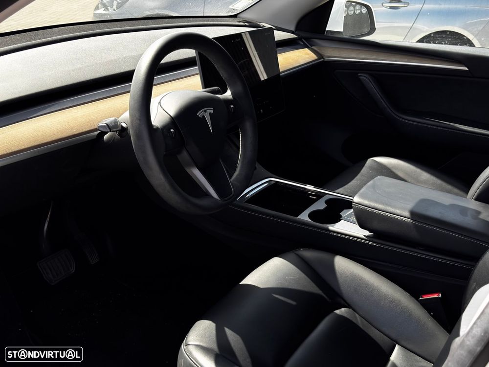 Tesla Model Y Long Range Tração Integral — fotografia 8