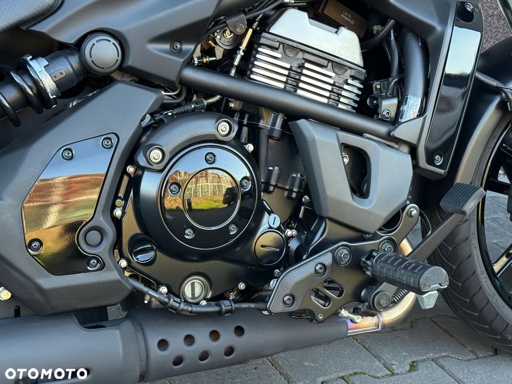 Kawasaki Vulcan S - 20