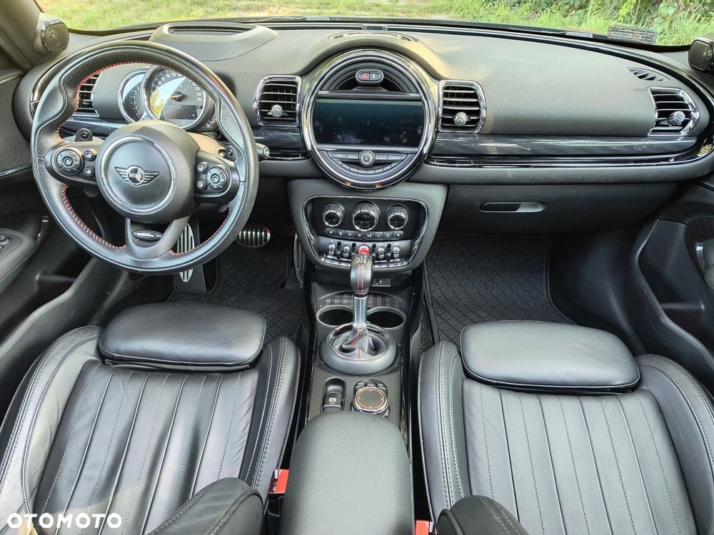 MINI Clubman - 12