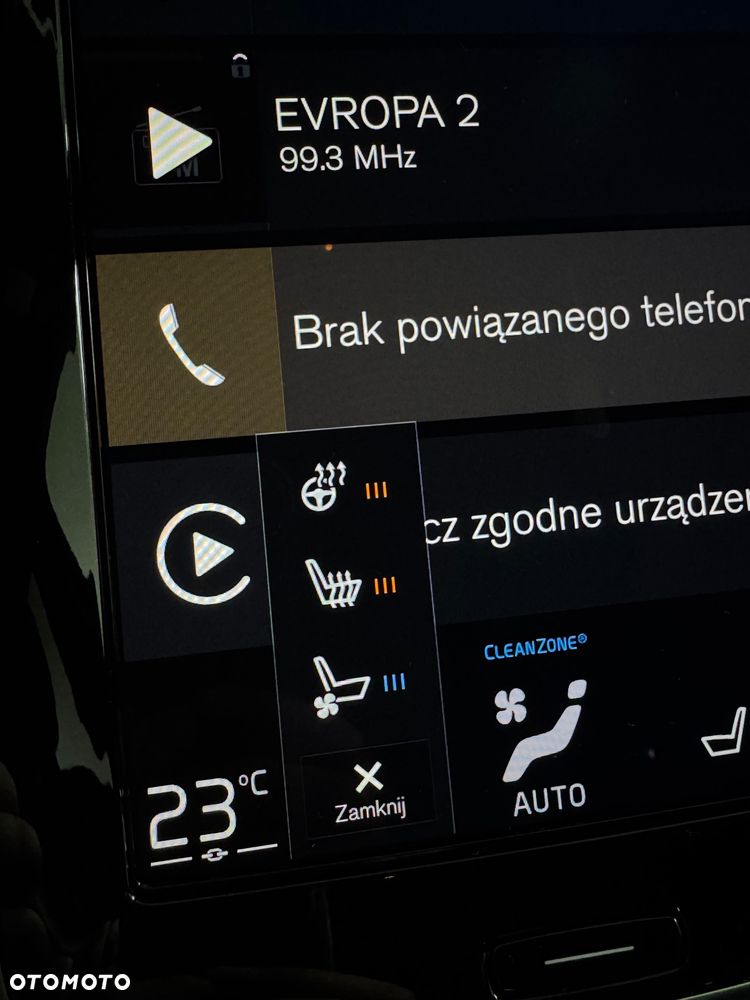 Volvo XC 90 T8 AWD Plug-In Hybrid R-Design 7os - 29