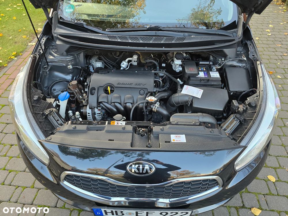 Kia Ceed - 31